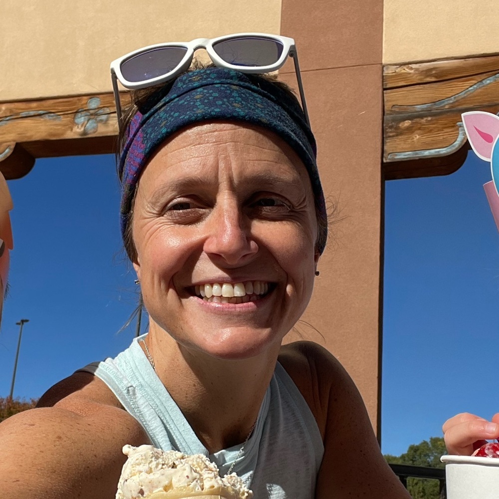 Meet your Posher, Lea